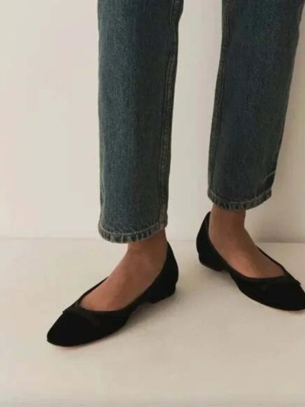 DÔEN Odette Ballerinas - Black Suede